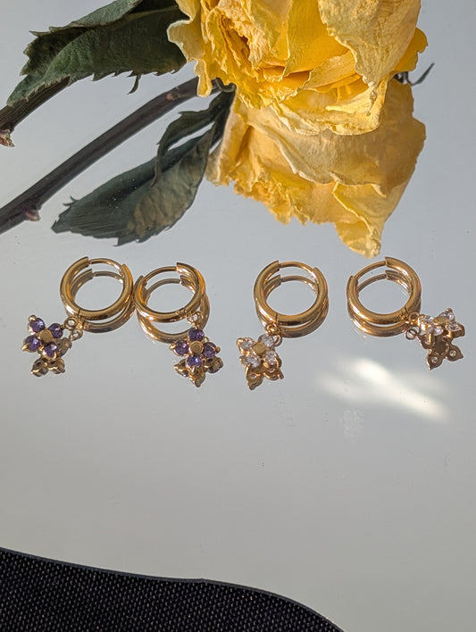 Four-petal flower hoop