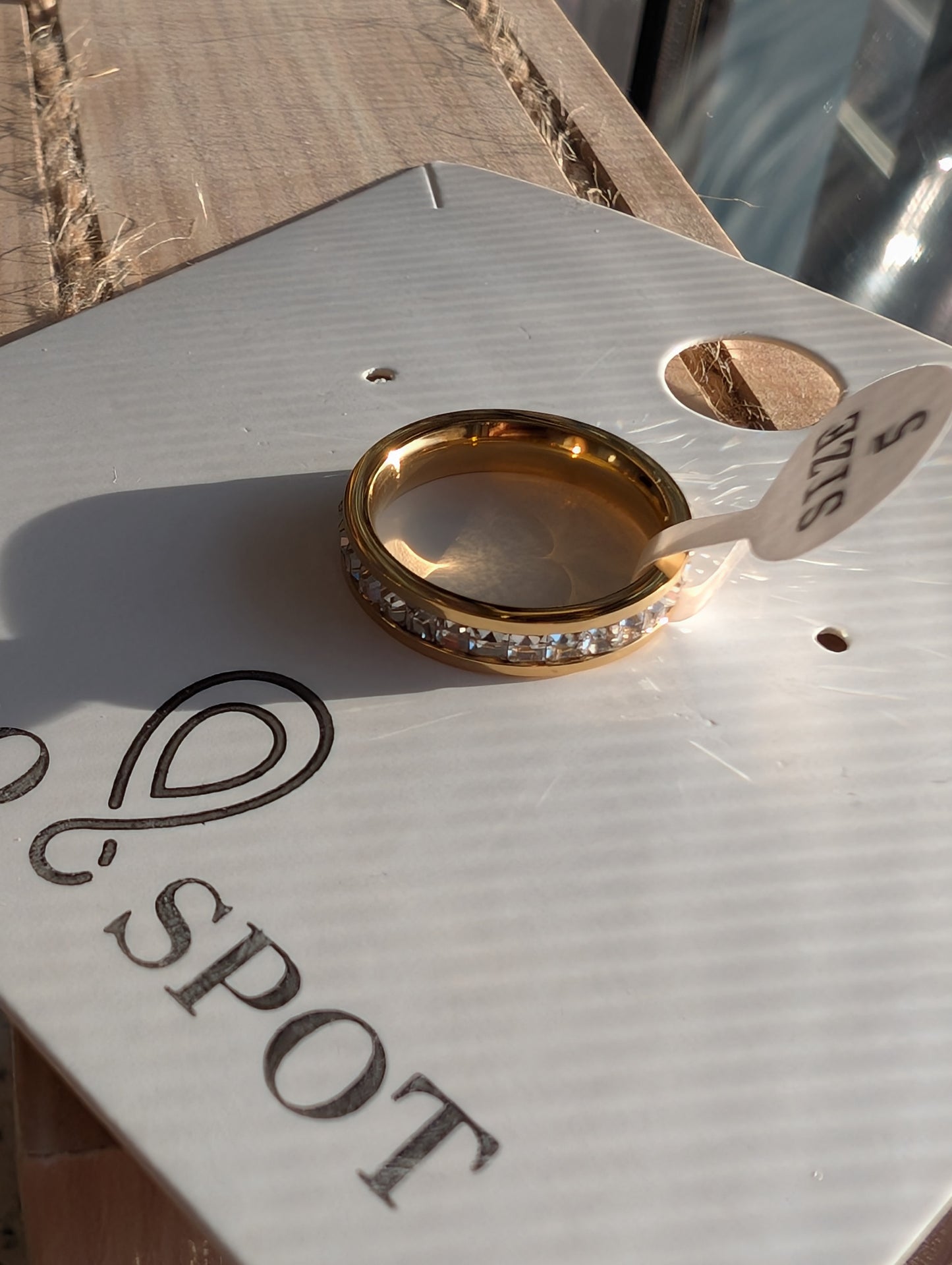 18k gold plated single row ring