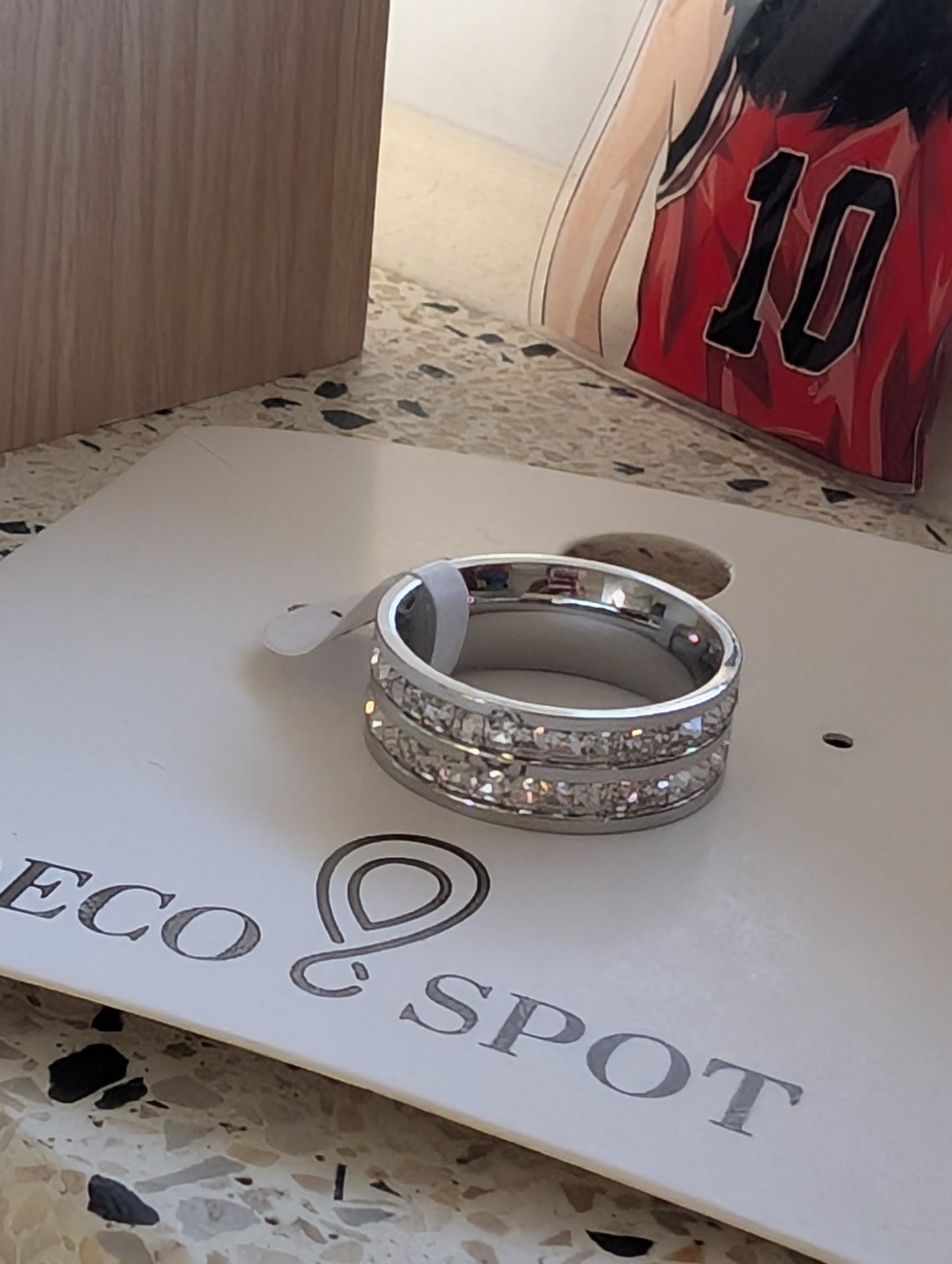 Double row diamond ring