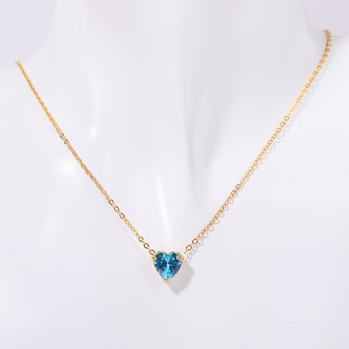 Heart Necklace in multiple colors options (the PERFECT 🎁)