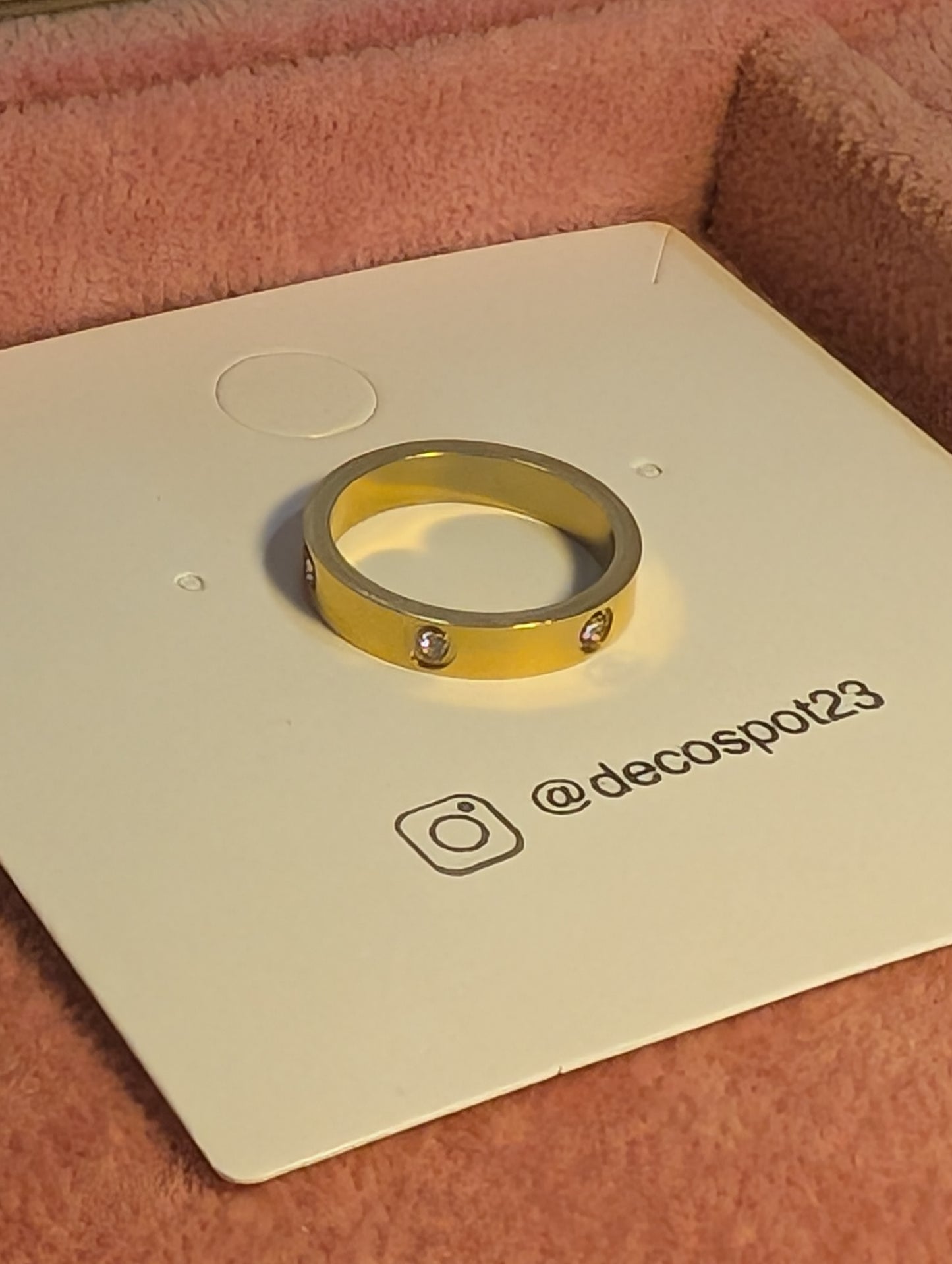 Six diamond ✨ stainless steel plated with 18k gold ring