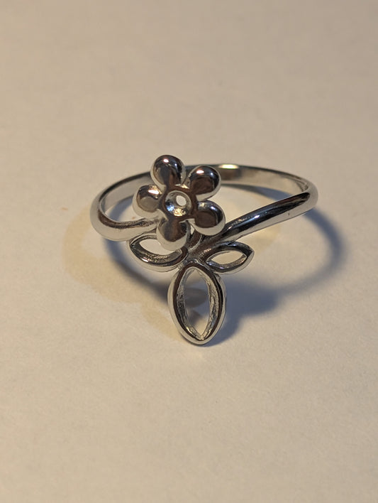 Cute Lil Flower Stainless steel Ring 💛