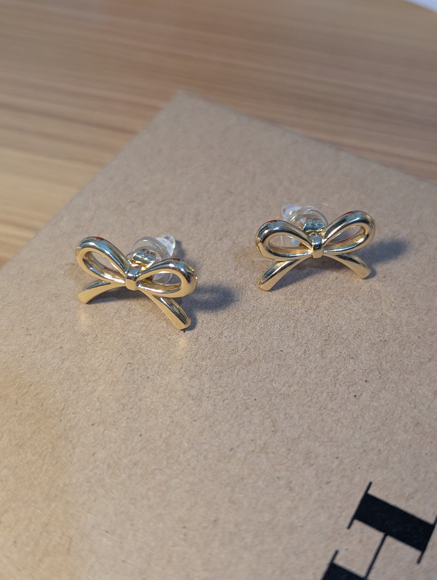 Bowtie 🎀 Stainless steel plated with 18k Gold Earrings ✨